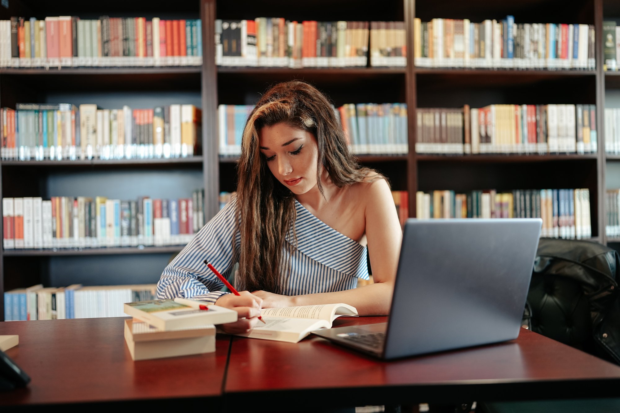 girl working on a laptop